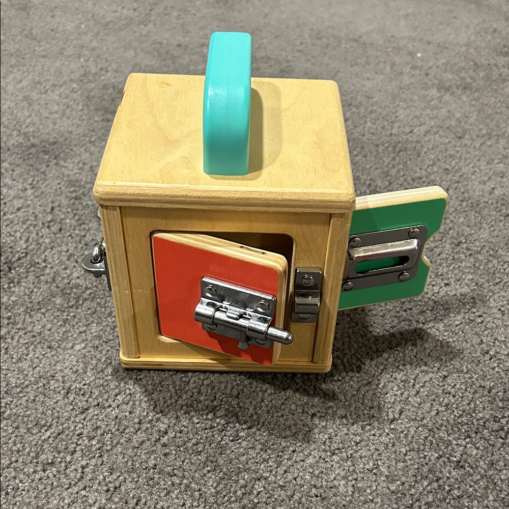 LOVEVERY Puzzle Box